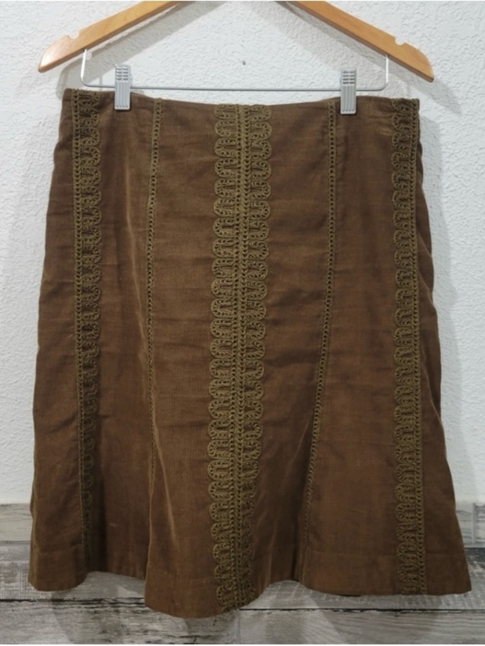 BODEN Embroidered Corduroy A-Line Skirt - Picture 2 of 12